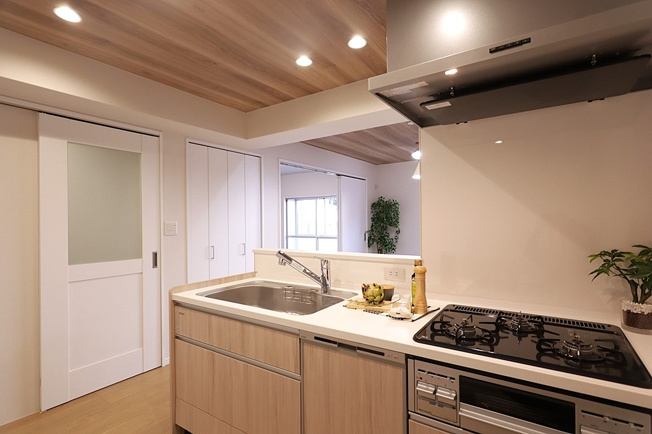 【キッチン】 | 今福スカイハイツ | 食洗機＆浄水器付きのシステムキッチン新調です☆3口ガスコンロ☆