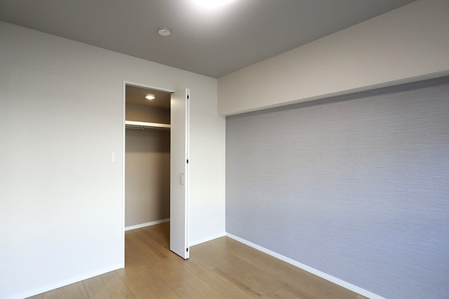 【寝室】 | 今福スカイハイツ | 【洋室5帖】ウォークインクローゼット完備です♪