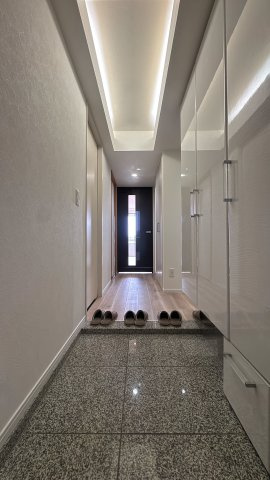 【玄関】 | コスモ長尾リバーフォルム☆仲介手数料無料☆