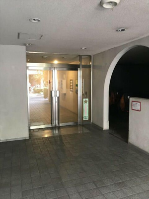 【エントランス】 | ガーデン欣志ビル