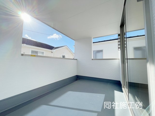 新築戸建・新築建売　郡山市亀田2丁目第2　桑野小・郡山第六中のバルコニー