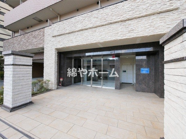 リッツ難波南Ⅱのエントランス|毎日通るエントランスはこのようになっています