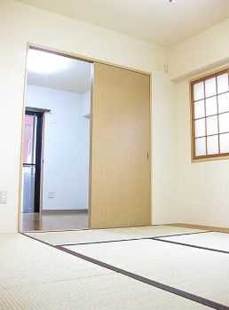 【和室】 | ベロウ上越