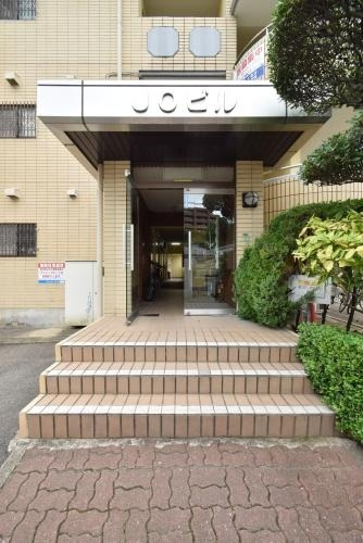 福岡市南区三宅１丁目の賃貸マンションのエントランス|エントランス写真