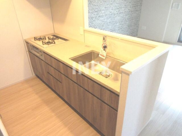 横浜市神奈川区栄町の賃貸マンションのキッチン