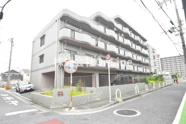 パレーシャル21の外観