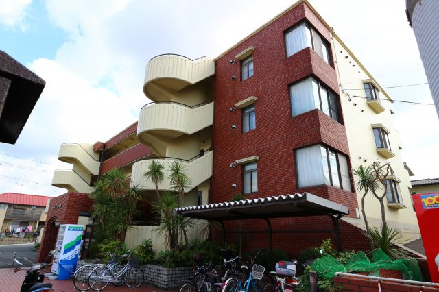 ロイヤルハイツ本多聞