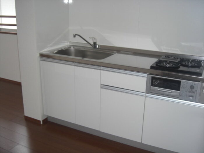 コンタード高松台のキッチン