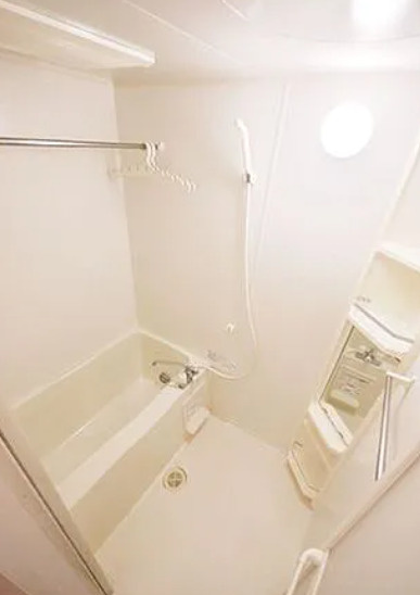 コンタード高松台の浴室