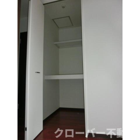 フォブールインフィニⅠの収納|廊下収納