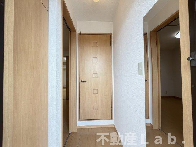 モナリエオガワの玄関