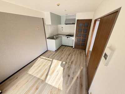 【居間・リビング】 | エスメラルダ