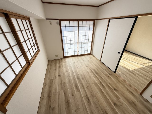 【居間・リビング】 | エスメラルダ