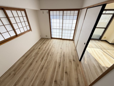 【居間・リビング】 | エスメラルダ