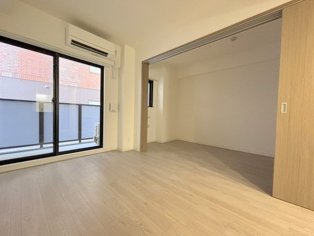 プランドール新北野の居間・リビング