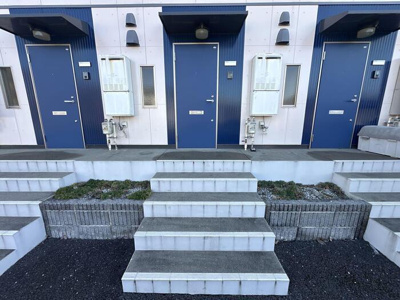 【玄関】 | エクレール皐月 | 玄関前