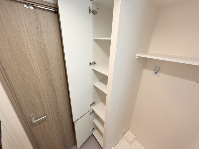 プランドール新北野の収納