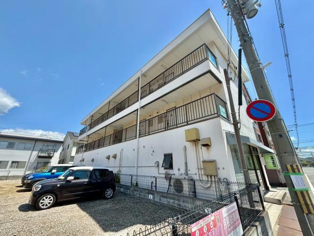 エンブレム清水の外観