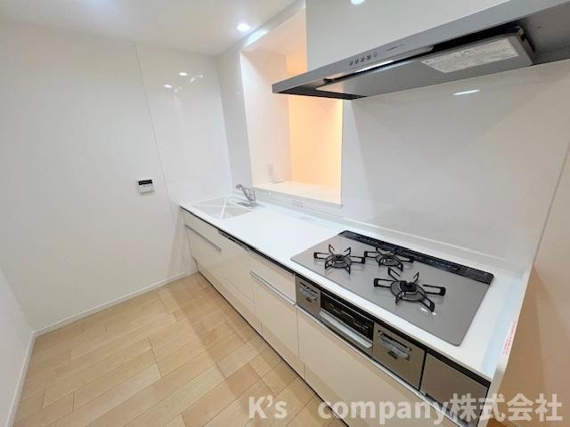 藤沢市鵠沼海岸2丁目　グランドメゾン鵠沼海岸のキッチン|キッチンスペース◇