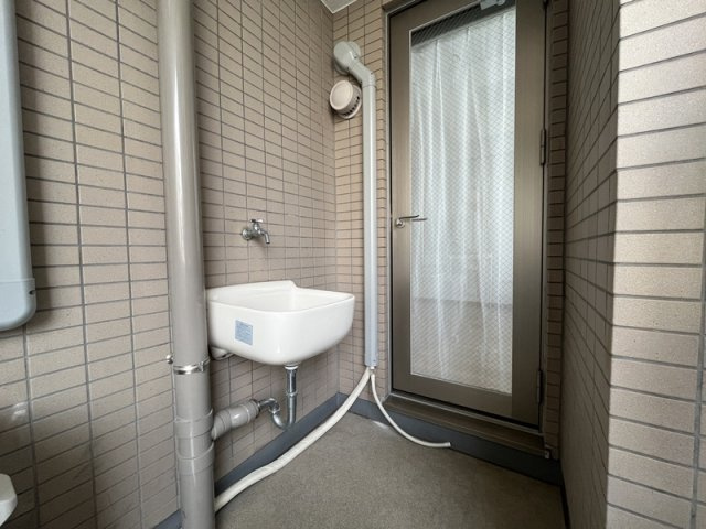 【バルコニー】