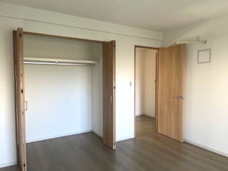 【収納】 | 新ゆりグリーンタウンアカシア街区８号棟 | お部屋を広く使える便利な収納付き