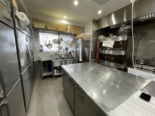 【キッチン】 | 西葛西駅徒歩12分 勤住協宇喜田ビル1階 16.5坪 居抜き