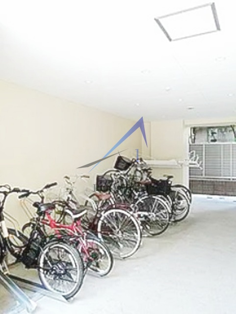 サン　ガーデンのその他共用部分|駐輪場です。