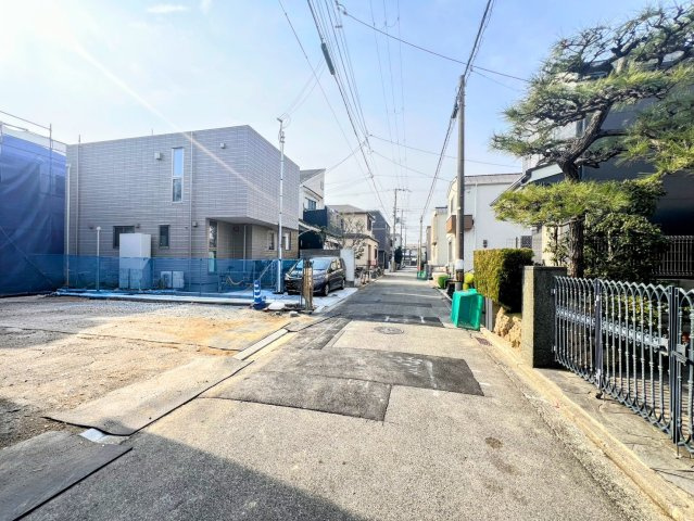 浜甲子園1丁目の前面道路含む現地写真