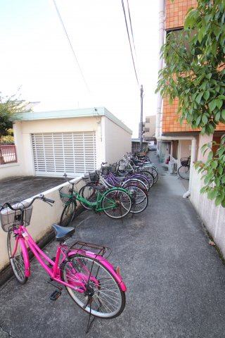 【その他共用部分】 | エスティライフ喜志駅前 | 駐輪場