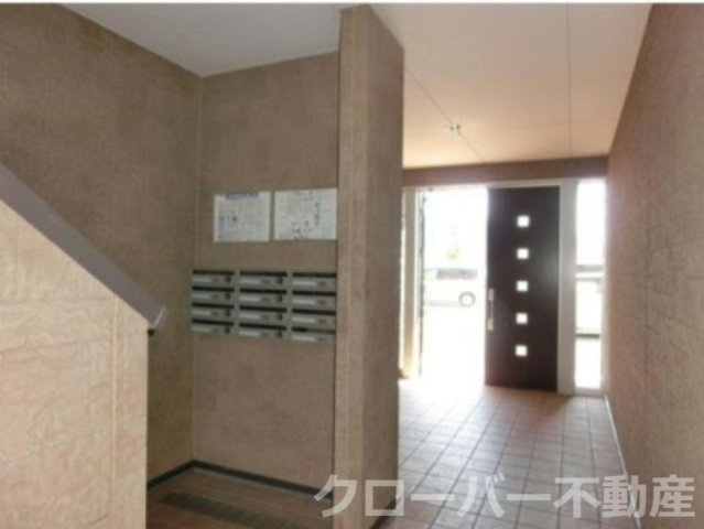 フォブールトロワのエントランス