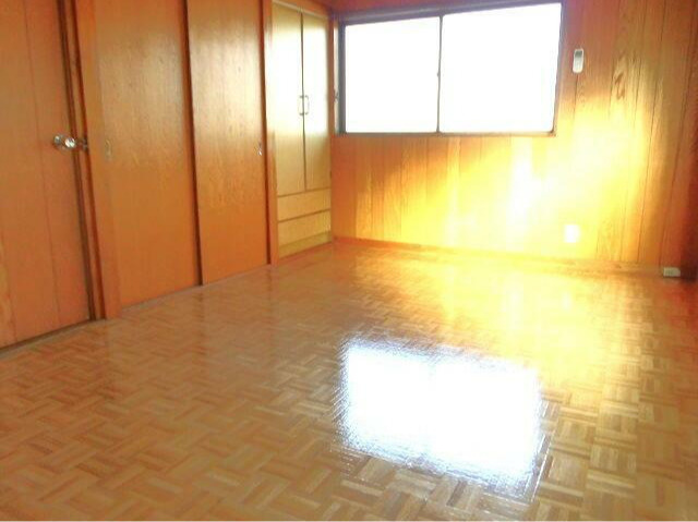 中野区野方１丁目のアパートの収納