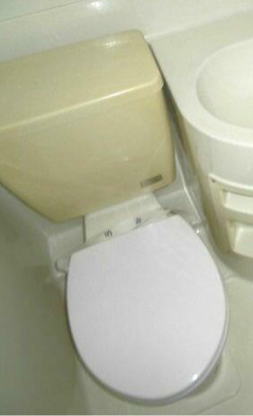 中野区野方１丁目のアパートのトイレ