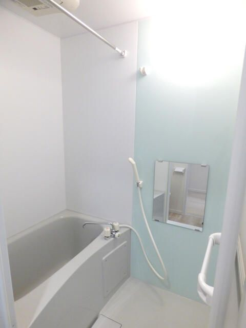 アートスタイル五反野の浴室