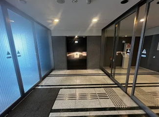 【ロビー】