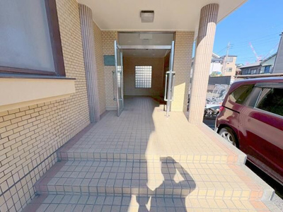 【エントランス】 | グランシェール市川