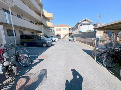 【駐車場】 | グランシェール市川