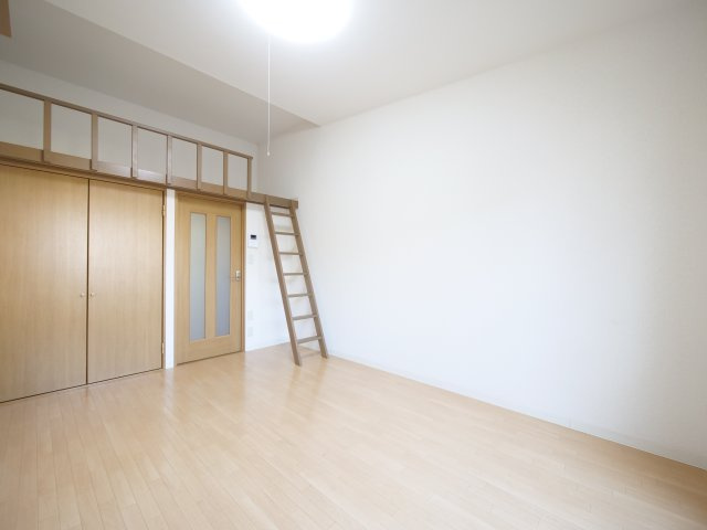 メゾンドゥクロワの洋室|※写真は別の部屋のものです。