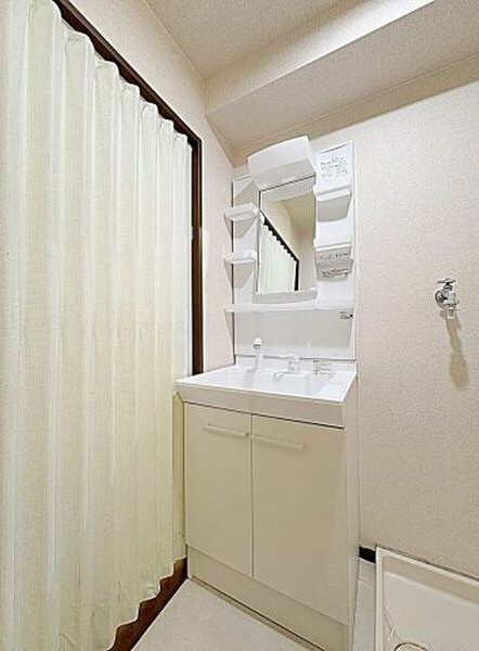 サン徳重の洗面所