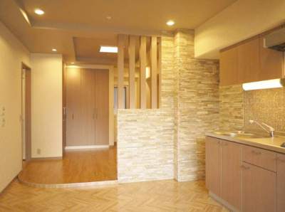 【内装】 | 六甲一番館