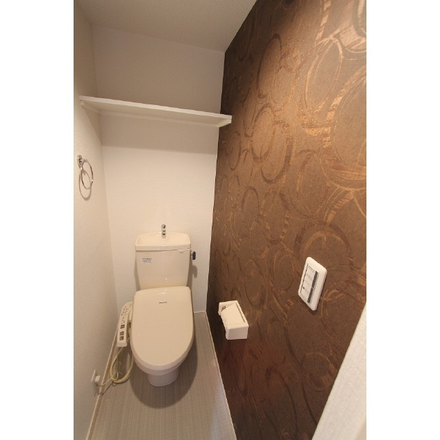 クイーンズコートⅡのトイレ