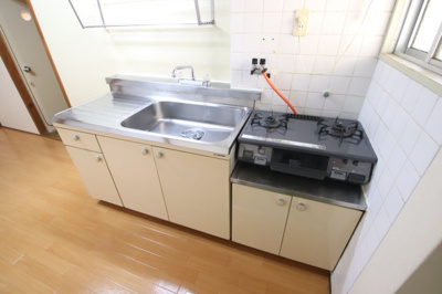 【キッチン】 | 北野田マンション巽B棟 | ガスコンロ設置は部屋によって異なります