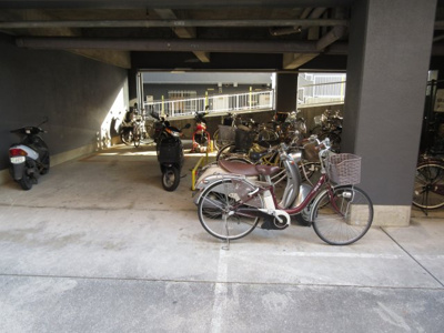 【その他共用部分】 | 北野田マンション巽B棟 | 駐輪場