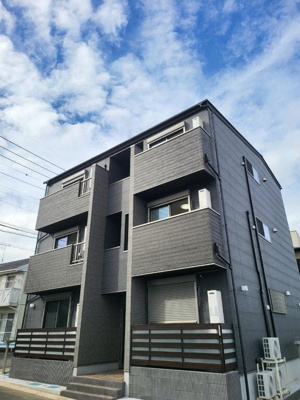 【外観】 | ＫｏｍｏｒｅｂｉＣｏｕｒｔ