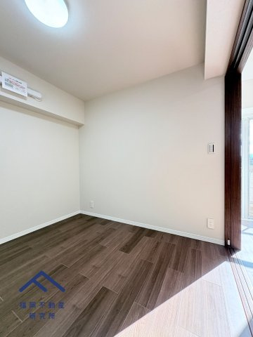 エクセレンス谷の洋室