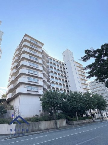 エクセレンス谷の外観