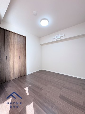 エクセレンス谷の洋室