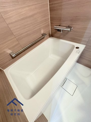 エクセレンス谷の浴室