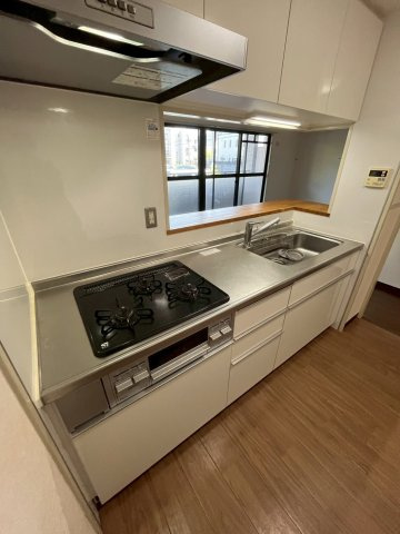 エドモンドヒルズ夙川のキッチン