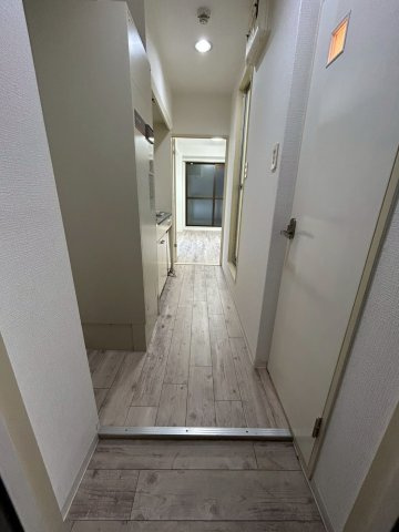 シティライフエステート難波南の玄関