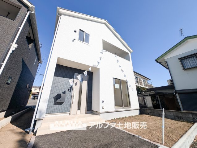 あきる野市野辺　新築戸建全3棟の外観|【Gentle Time】◆やさしい時間が流れる場所◆
包み込むような空間が、日々の緊張をそっと解く。ここで過ごすうちに、時間も人との関係も、心地よく変化していく。